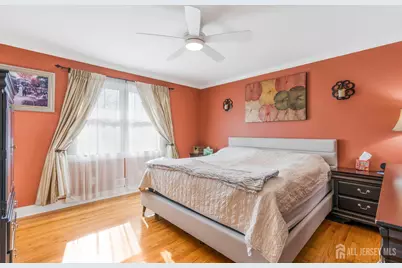 230 Melrose Avenue, Middlesex, NJ 08846 - Photo 16