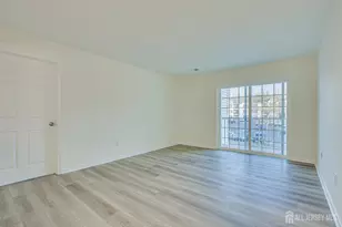 1233 Waterford Dr, Edison, NJ 08817 - Photo 6