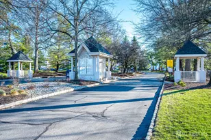 1233 Waterford Dr, Edison, NJ 08817 - Photo 30