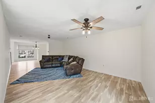 25 Colleen Ct, South Brunswick Township, NJ 08824 - Photo 10