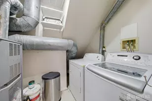 25 Colleen Ct, South Brunswick Township, NJ 08824 - Photo 18