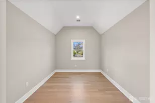 1972 W Broad Street W, Scotch Plains Township, NJ 07076 - Photo 46