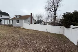 37 Quaid St, Sayreville, NJ 08872 - Photo 12