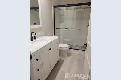 1022 Cricket Lane, Woodbridge Township, NJ 07095 - Photo 8