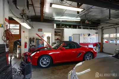 690 Rahway Avenue, Woodbridge Township, NJ 07095 - Photo 10