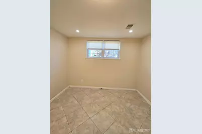 334 College Drive, Edison, NJ 08817 - Photo 6