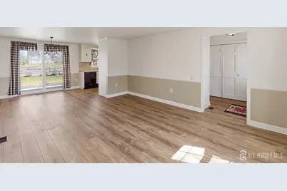 25 E Rossmoor Drive, Monroe Township, NJ 08831 - Photo 10