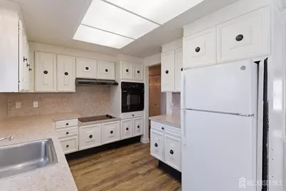 25 E Rossmoor Drive, Monroe Township, NJ 08831 - Photo 8