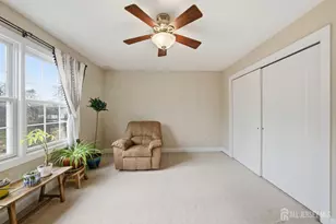 320 Hazelwood Pl, Piscataway Township, NJ 08854 - Photo 32