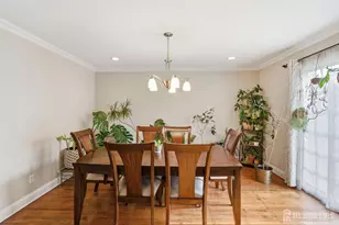 320 Hazelwood Pl, Piscataway Township, NJ 08854 - Photo 12