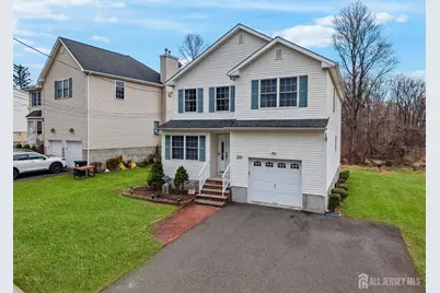 320 Hazelwood Place, Piscataway Township, NJ 08854 - Photo 2