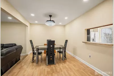 374 Constitution Circle, North Brunswick Township, NJ 08902 - Photo 10