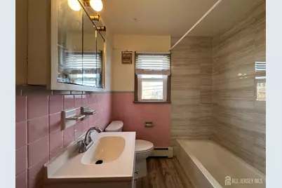 34 Carteret Avenue #2, Carteret, NJ 07008 - Photo 6