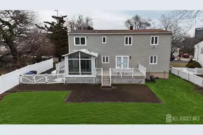35 Thompson Avenue, Fords, NJ 08863 - Photo 20