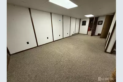 35 Thompson Avenue, Fords, NJ 08863 - Photo 14