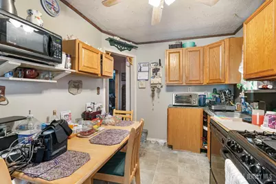 81 Larch Street, Port Reading, NJ 07064 - Photo 4