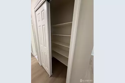 32 Columbus Drive, Franklin Township, NJ 08823 - Photo 24