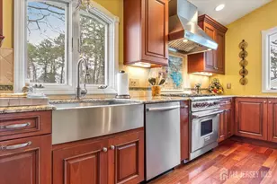 13 Ellingham Ave, Monroe Township, NJ 08831 - Photo 18