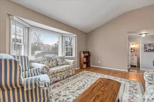 13 Ellingham Ave, Monroe Township, NJ 08831 - Photo 8