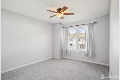 204 Hampshire Court, Piscataway Township, NJ 08854 - Photo 12