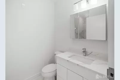 50 Easton Avenue #204, New Brunswick, NJ 08901 - Photo 10