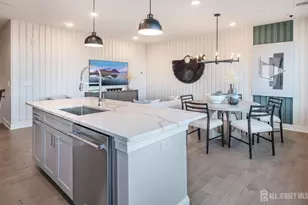 916 E District Blvd, East Brunswick Township, NJ 08816 - Photo 6