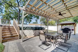 17 Thelma Ct, Colonia, NJ 07067 - Photo 30