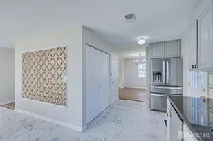 17 Idlewild Rd, Edison, NJ 08817 - Photo 18