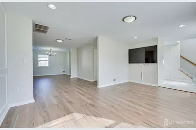 17 Idlewild Road, Edison, NJ 08817 - Photo 8