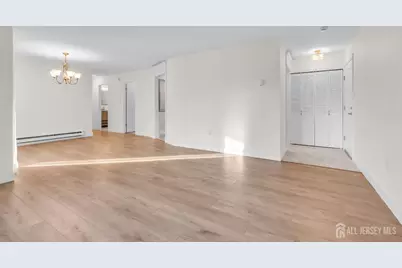 218 Medford Court #A, Manalapan Township, NJ 07726 - Photo 8