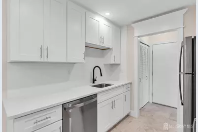 218 Medford Court #A, Manalapan Township, NJ 07726 - Photo 14