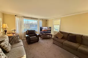 8O Sussex Way, Monroe Township, NJ 08831 - Photo 4