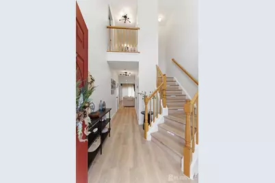 17 Edith Drive, Franklin Township, NJ 08873 - Photo 4