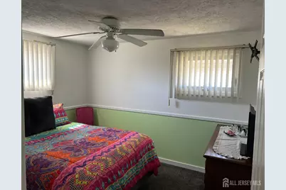 24 Hillsdale Road, East Brunswick Township, NJ 08816 - Photo 8