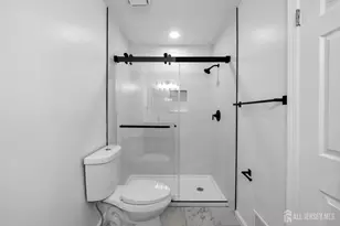 7 Farragut Square, Howell Township, NJ 07728 - Photo 20