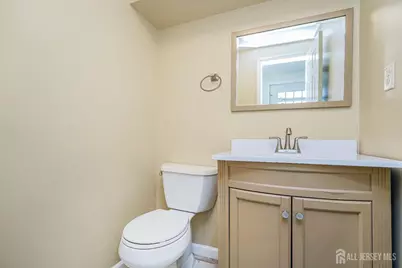 21 Karwatt Court, Sayreville, NJ 08872 - Photo 18