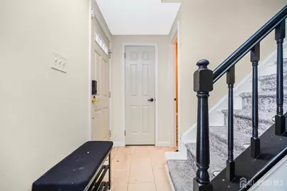 21 Karwatt Court, Sayreville, NJ 08872 - Photo 4