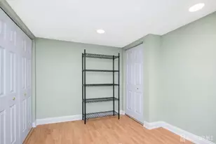 21 Karwatt Ct, Sayreville, NJ 08872 - Photo 30
