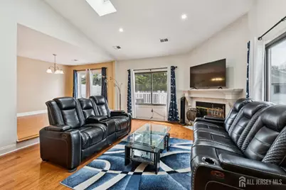 92 Lexington Circle, Old Bridge Township, NJ 07747 - Photo 12