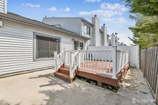 92 Lexington Cir, Old Bridge Township, NJ 07747 - Photo 48