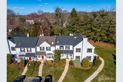 1704 Deerfield Drive, Edison, NJ 08820 - Photo 4