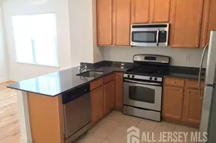 454 Gawron Ct, Sayreville, NJ 08859 - Photo 4