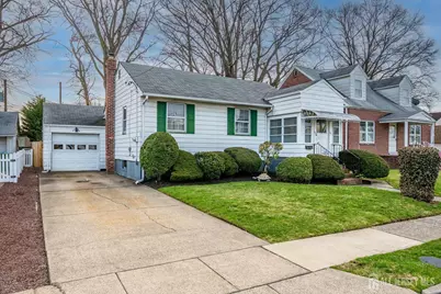 74 Bloomfield Avenue, Edison, NJ 08837 - Photo 2