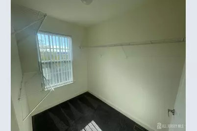 331 Gawron Court, Sayreville, NJ 08859 - Photo 8