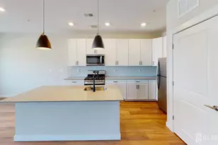 710 Fernandez Ct, Sayreville, NJ 08859 - Photo 4