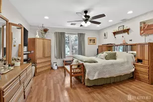 9 Diamond Ct, East Brunswick Township, NJ 08816 - Photo 12