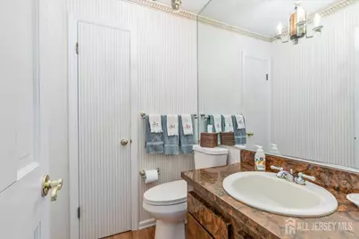 41 Stirling Court, Metuchen, NJ 08840 - Photo 20