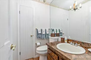 41 Stirling Ct, Metuchen, NJ 08840 - Photo 20