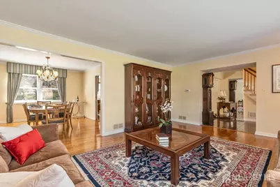 41 Stirling Court, Metuchen, NJ 08840 - Photo 8