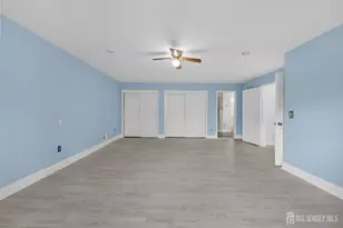 8 Danny Ct, North Brunswick Township, NJ 08902 - Photo 38